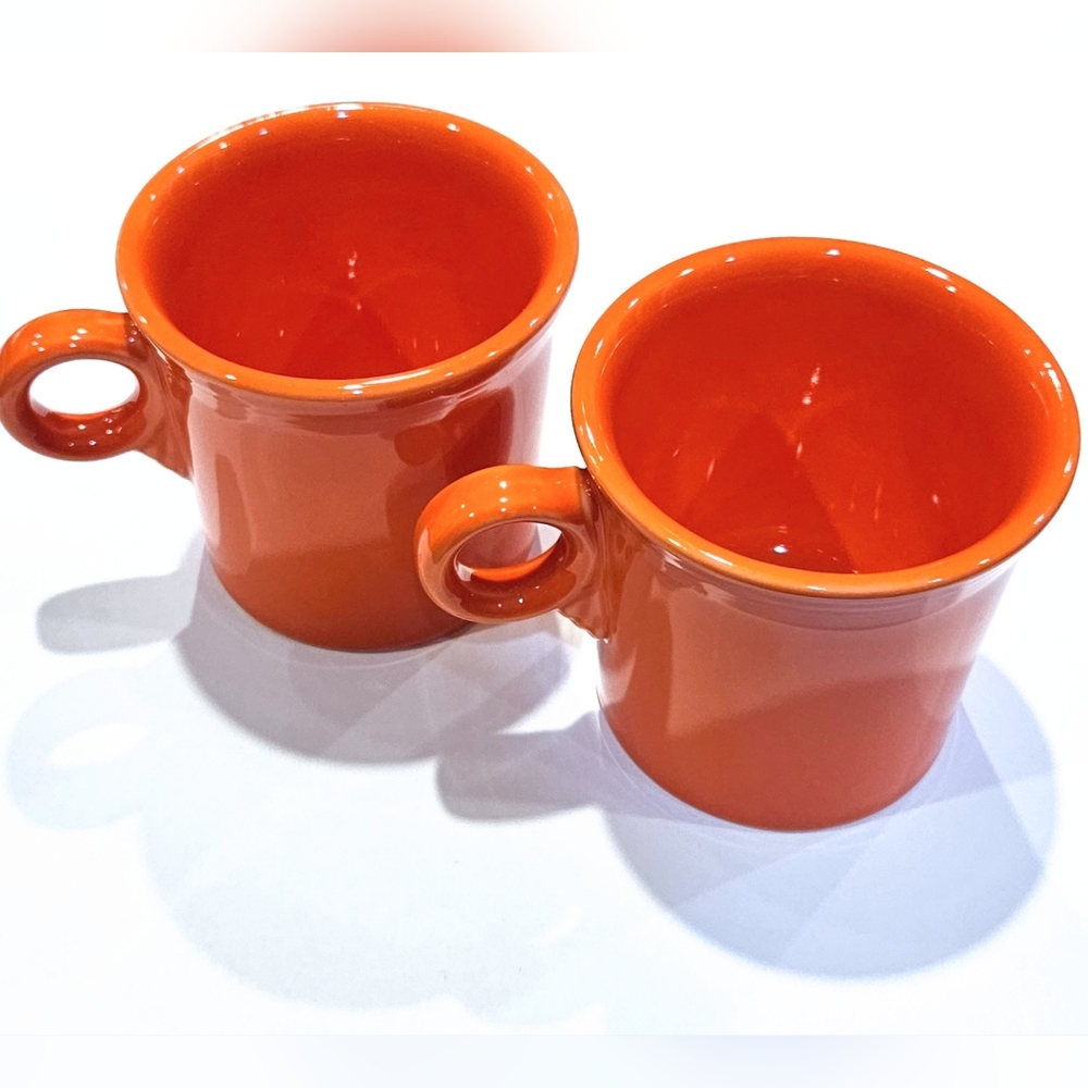 New a Set of Fiesta Coffee Tea Mugs Poppy Tangerine - Picture 2 of 4